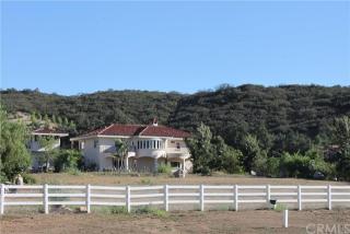 43955 Anitra St, Murrieta, CA 92562-9756