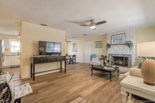 1851 Lime Tree Dr, Edgewater FL  32141-3901 exterior