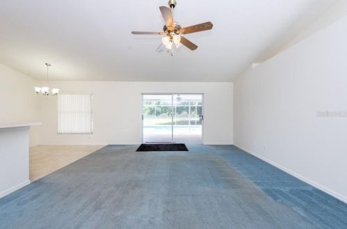 13413 Lynnetree Ln, Riverview, FL 33579-1801