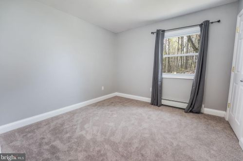 13333 Millwood Dr, Woodbridge VA  22191-1928 exterior