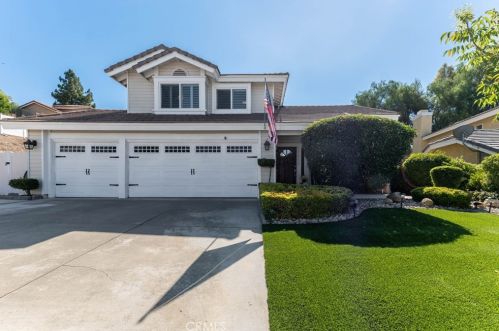 27952 Park Meadow Dr, Santa Clarita, CA 91387-3598