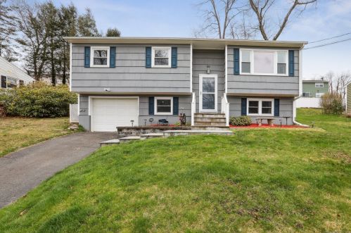 56 Cedar Dr, Danbury, CT 06811-3343