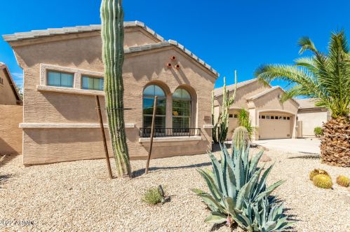 6950 Nash Way, Chandler, AZ 85249-5038