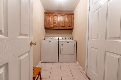 301 Willow Rd, Aubrey TX  76227-9404 exterior