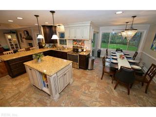 202 White Dogwood Dr, Chesapeake, VA 23322-4167