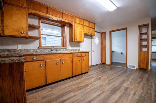 234 Elm Ave, Hermitage, PA 16146-2360