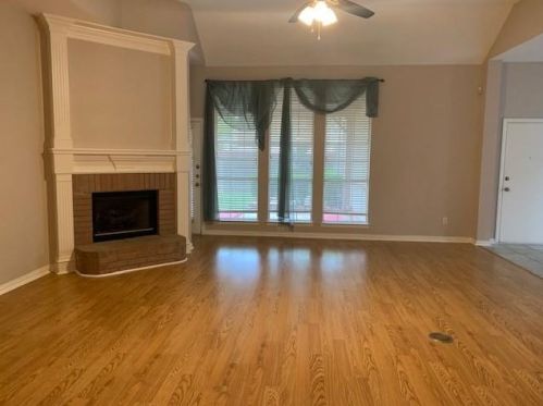1434 Yosemite Dr, Allen TX  75002-3677 exterior