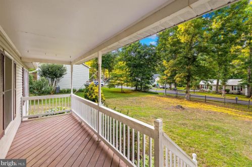 179 Land Or Dr, Ruther Glen VA  22546-1074 exterior