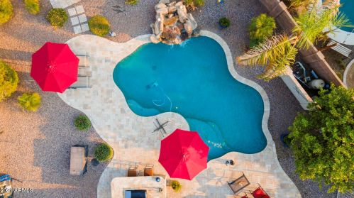 4351 Sundance Ct, Gilbert AZ 85297-9707 exterior