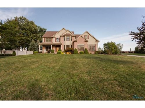 6705 Blue Prairie Dr, Whitehouse, OH 43571-9323