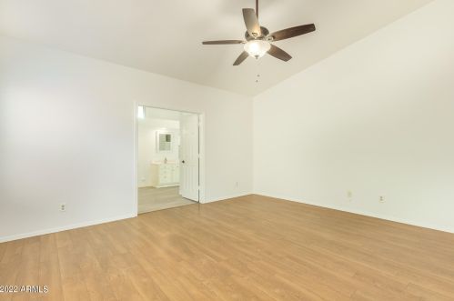 652 Sandstone St, Gilbert AZ 85295-7151 exterior