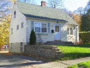127 Catlin Ave, Jamestown, NY 14701-4710