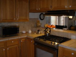 1364 Paradise Ln, Bullhead City AZ  86442-6613 exterior