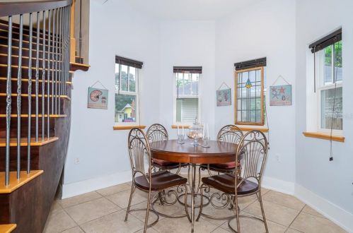 1505 Pinecrest Pl, Orlando FL 32803-4140 exterior