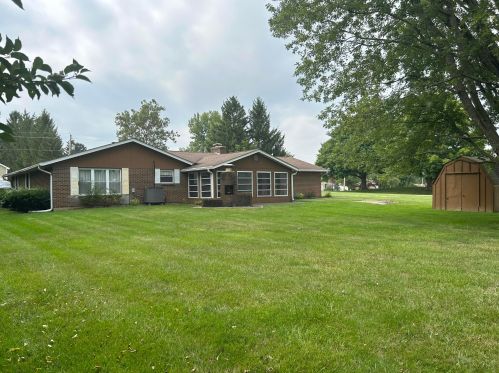 1975 Yuma Dr, London, OH 43140-9016