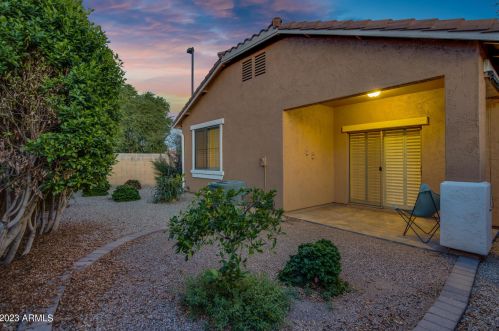 881 Porter St, Gilbert AZ  85296-3037 exterior