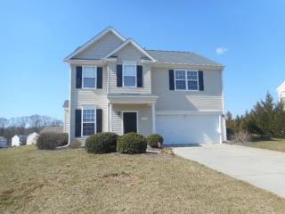 2717 Dandelion Dr, High Point NC  27265-7964 exterior