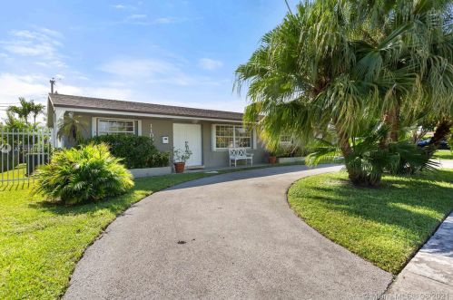 1100 100th Ct, Miami, FL 33174-2855
