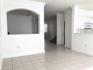 11632 77th Ter, Miami, FL 33178-1380
