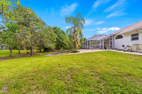 14387 Temple Blvd, Town Of Loxahatchee Groves FL  33470-5222 exterior