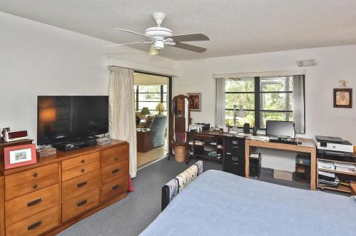 308 South Dr, Nokomis FL  34275-1343 exterior