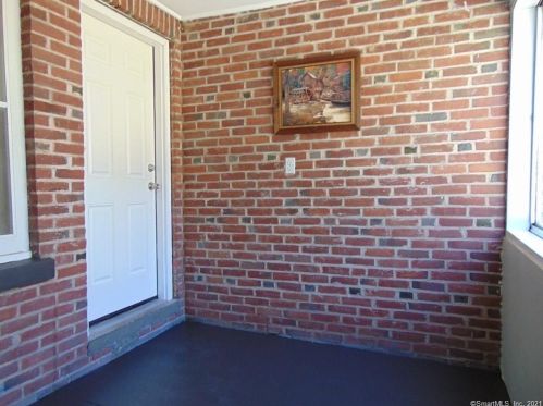 129 Platt St, Waterbury CT  06704-3040 exterior