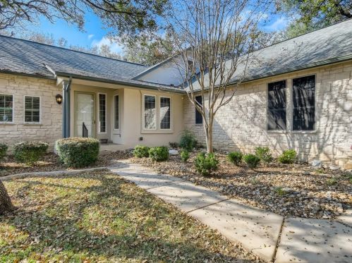 116 Lariat Dr, Georgetown TX  78633-4568 exterior