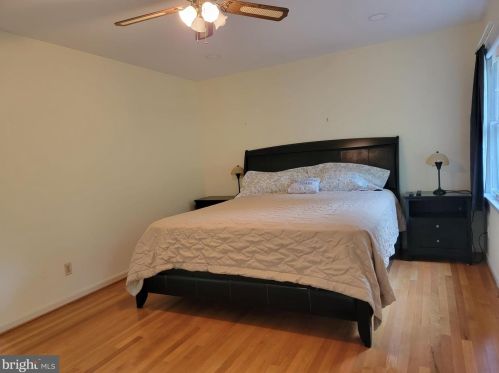 13501 Highland Farms Ct, Nokesville VA  20181-2811 exterior