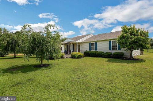 428 New Freedom Rd, Berlin Boro NJ  08009-9514 exterior