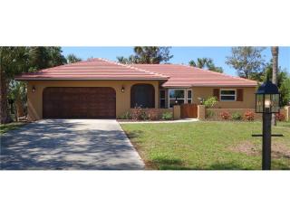 2317 Goya Dr, Nokomis, FL 34275-3422