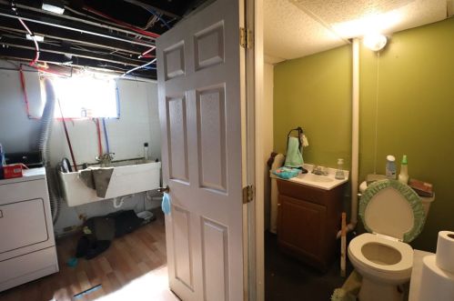 1506 Freemont St, Mckeesport PA  15132-5329 exterior