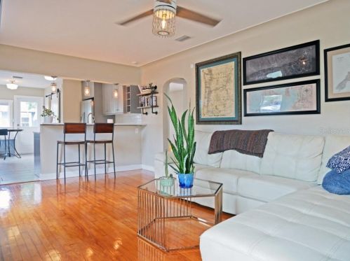 2363 4th Ave, Saint Petersburg, FL 33712-1608