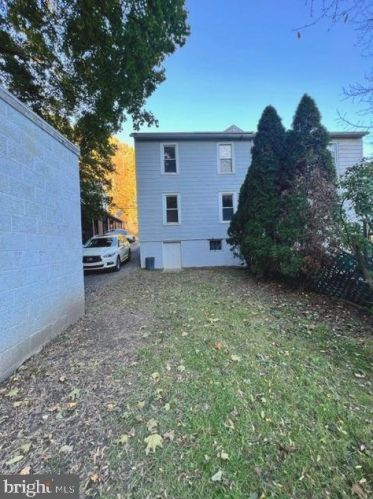 705 Garfield Ave, Schuylkill Haven PA  17972-1015 exterior