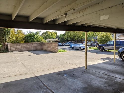 2378 Heidi Pl, Santa Rosa, CA 95403-2528