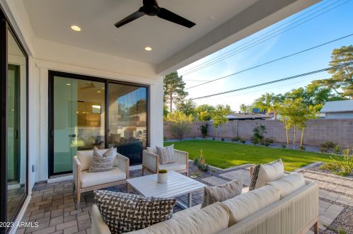 4028 Avalon Dr, Phoenix AZ  85018-7106 exterior