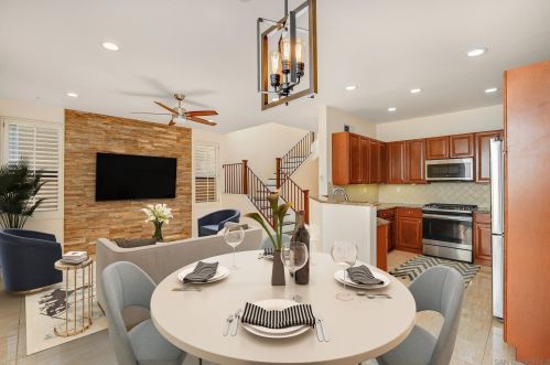 11274 Carmel Creek Rd, San Diego, CA 92130-2624