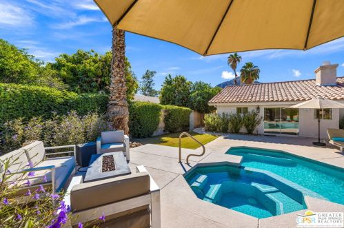 78720 Avenida La Fonda, La Quinta CA  92253-2805 exterior