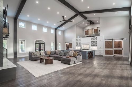 14972 Quinette Rd, Conroe, TX 77302-7208