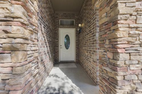 4731 Peninsula Garden Way, Humble, TX 77396-3054