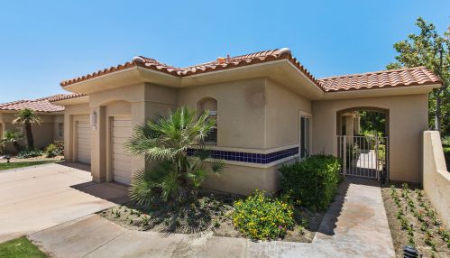 122 Kavenish Dr, Rancho Mirage CA  92270-3244 exterior