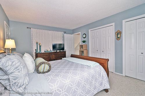 88 Moorage Ave, Berkeley Township NJ  08721-1878 exterior