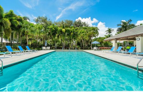 5310 Boca Marina Cir, Boca Raton FL 33487-5221 exterior