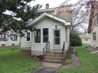 2606 Irving Ave, Minneapolis MN  55408-1047 exterior
