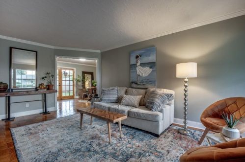 2520 Globe Ave, Dallas, TX 75228-4472