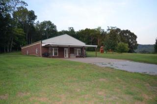 290 Eagle Bend Rd, Linden, TN 37096-4714