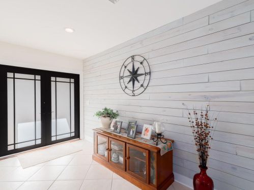 242 Angler Ct, Marco Island, FL 34145-4203