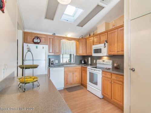 638 Wedelia Dr, Sebastian FL  32976-7120 exterior