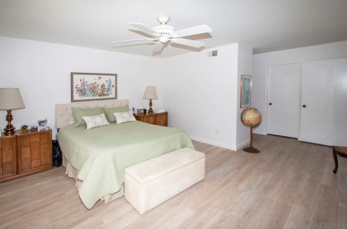 18076 Avenida Alozdra, San Diego CA 92128-1570 exterior