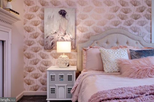 509 6th St, Richmond National Battlefiel VA  22835-1449 exterior