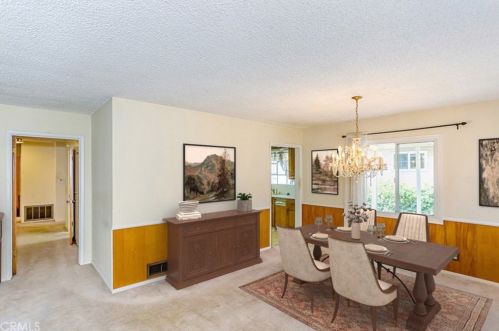 276 Kenneth Rd, Glendale, CA 91202-1439